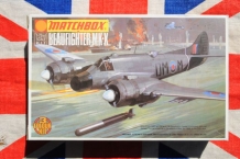 images/productimages/small/BEAUFIGHTER Mk.X Matchbox PK-104 doos.jpg